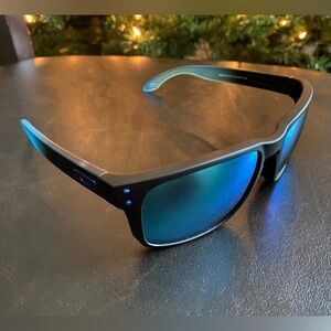 Oakley Holbrook sunglasses